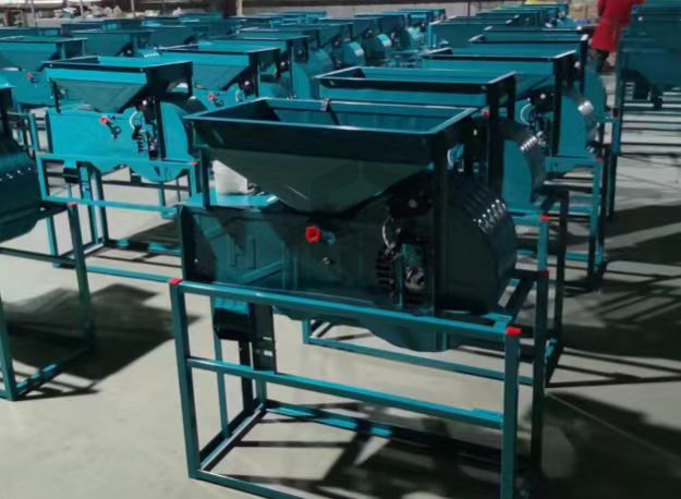 Máquina de Processamento Agríc - Combine Harvester Mini avaliação e preço